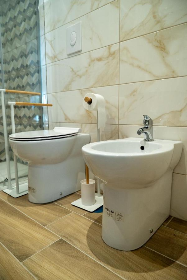 Salerno Center Suites Luaran gambar